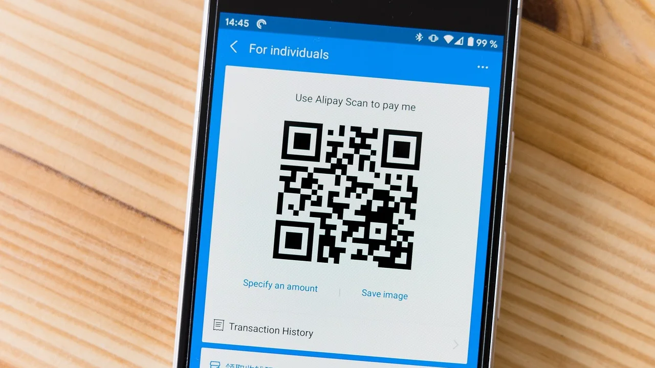 Teste do QR Code em diferentes aparelhos antes da divulgação.