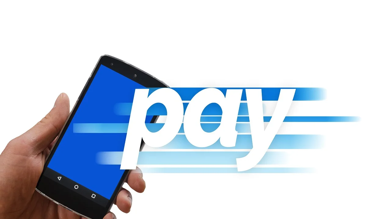 Tela de celular com aplicativo financeiro aberto.