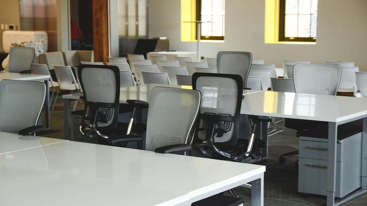 Quadro com combinados para fortalecer a parceria escolar.