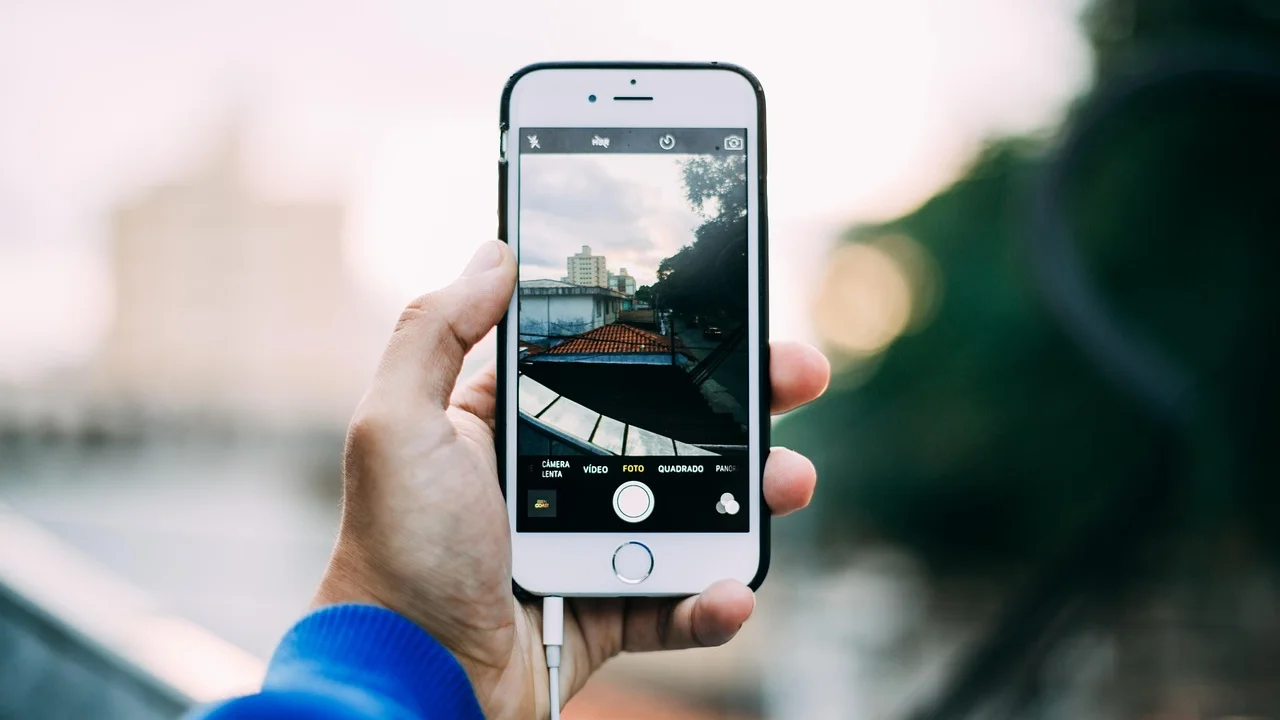 Galeria de imagens aberta em um smartphone
