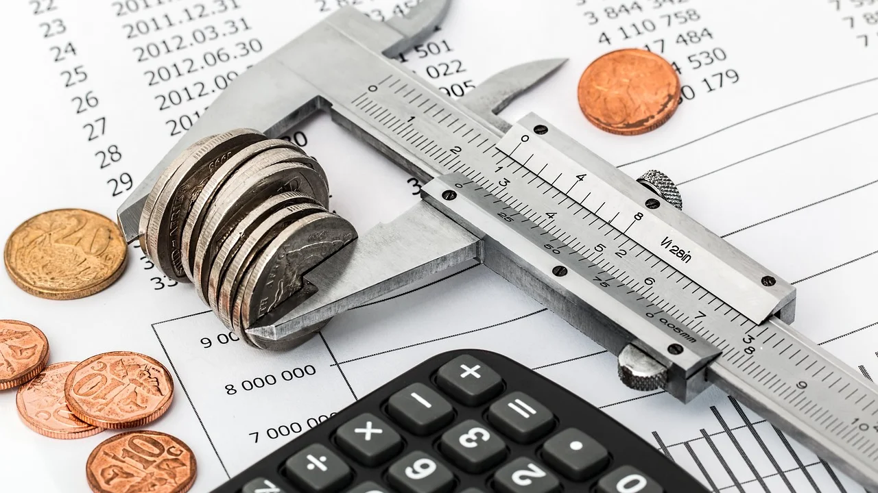 Moedas empilhadas mostram o crescimento de um investimento