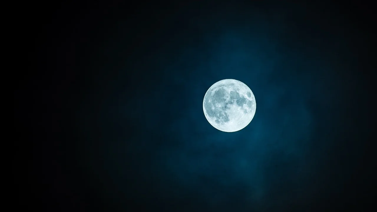 Céu noturno iluminado por estrelas para uma mensagem de esperança.