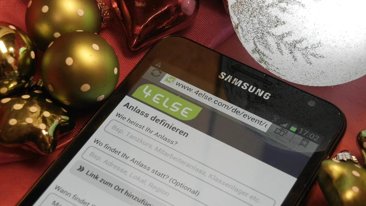 Tela de WhatsApp com texto de boas festas
