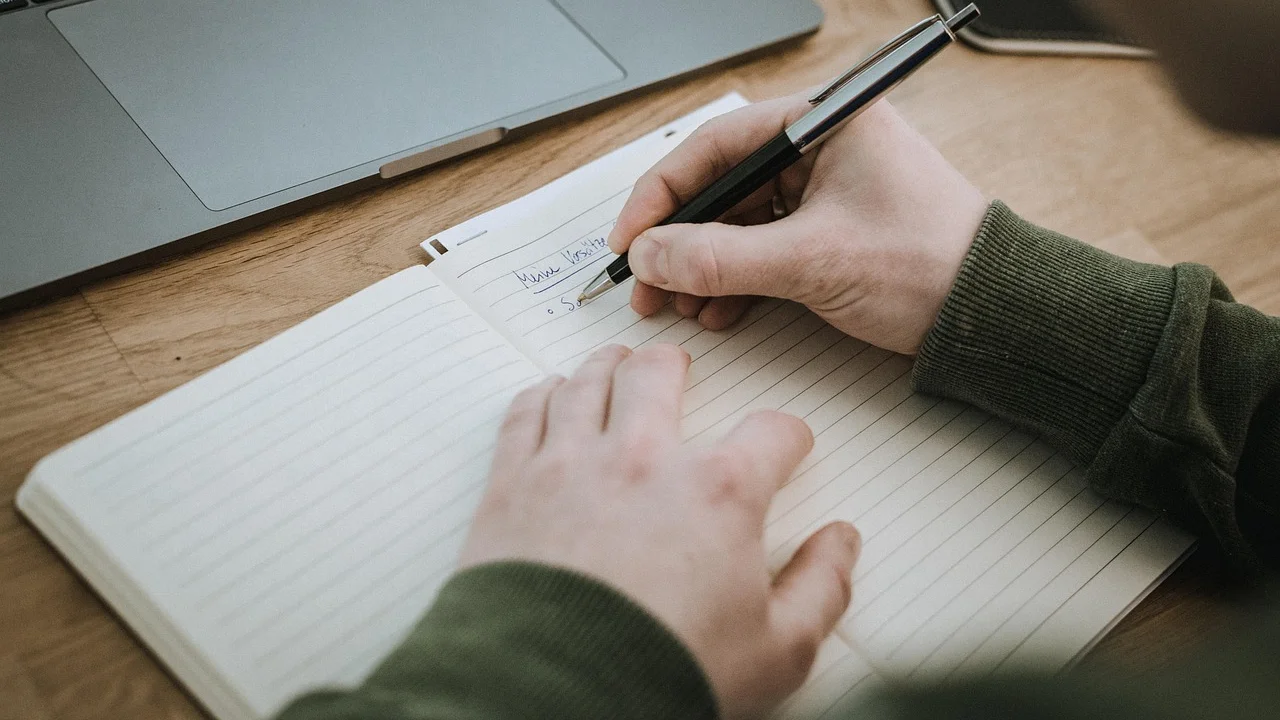 Atendimento acadêmico auxilia na validação de informações