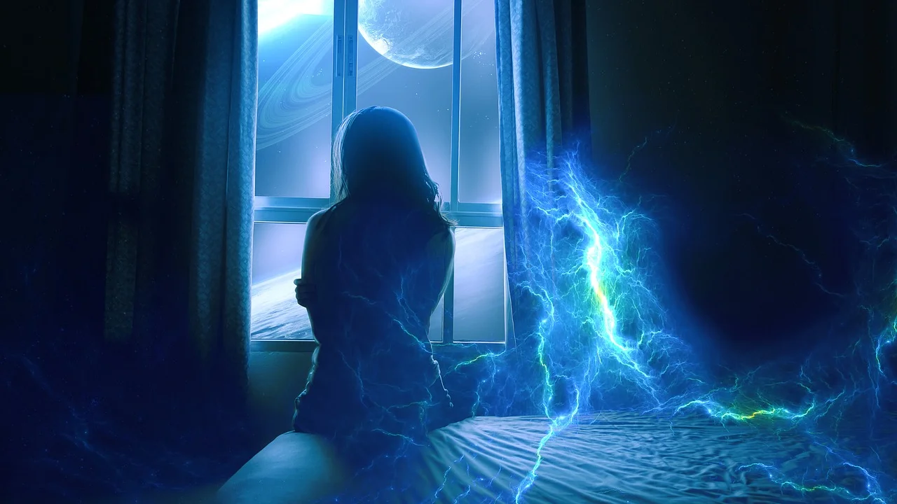 Ambiente tranquilo de quarto com luz suave ao amanhecer.